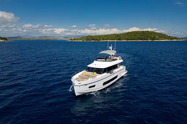 Azimut Magellano 60 - 