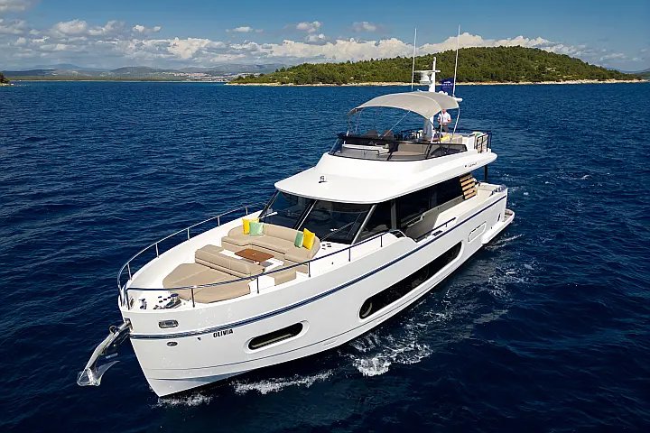 Azimut Magellano 60 - 