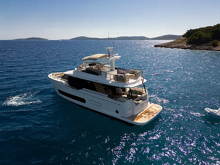 Azimut Magellano 60 - 