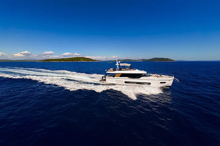 Azimut Magellano 60 - 