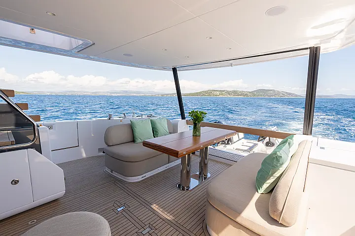 Azimut Magellano 60 - 