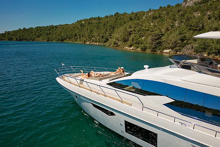 Azimut 72 - 