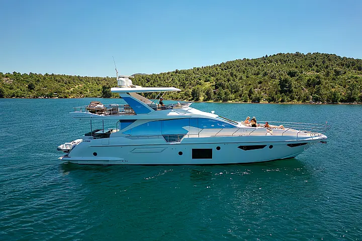 Azimut 72 - 