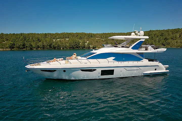 Azimut 72 - 