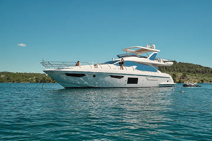 Azimut 72 - 