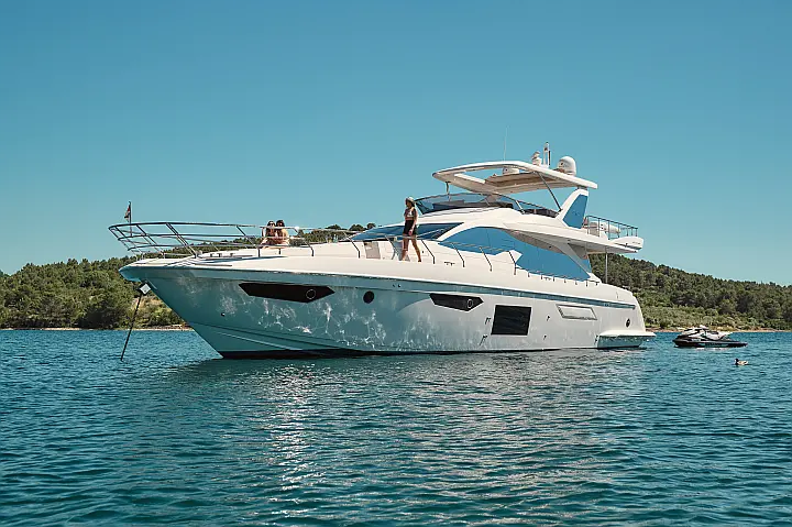 Azimut 72 - 