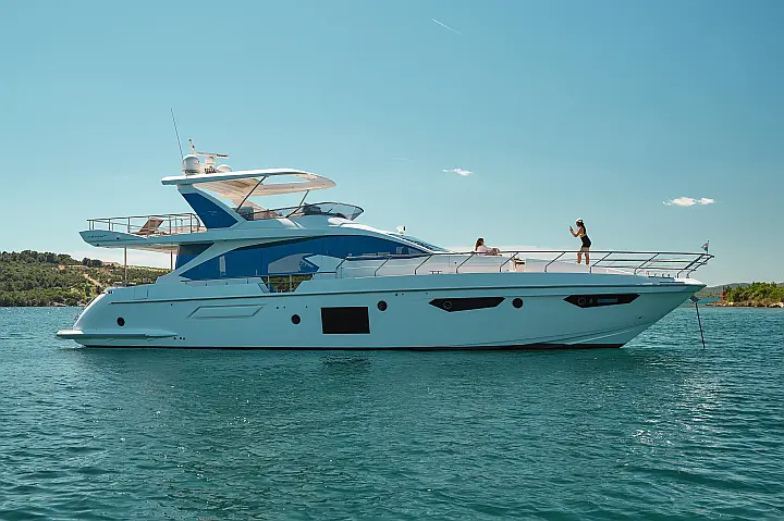 Azimut 72 - 