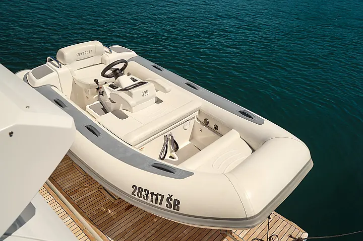 Azimut 72 - 