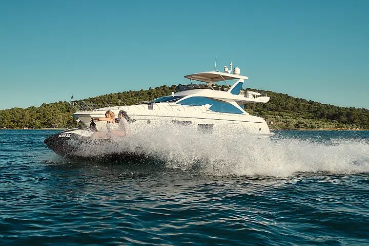 Azimut 72 - 