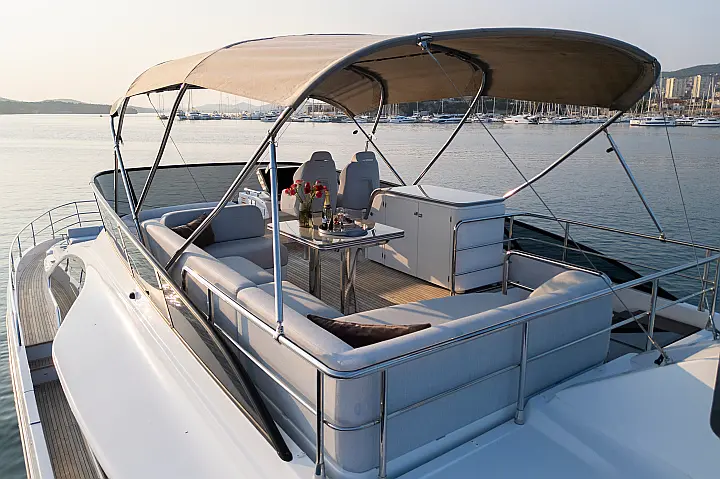 Azimut S7 - 