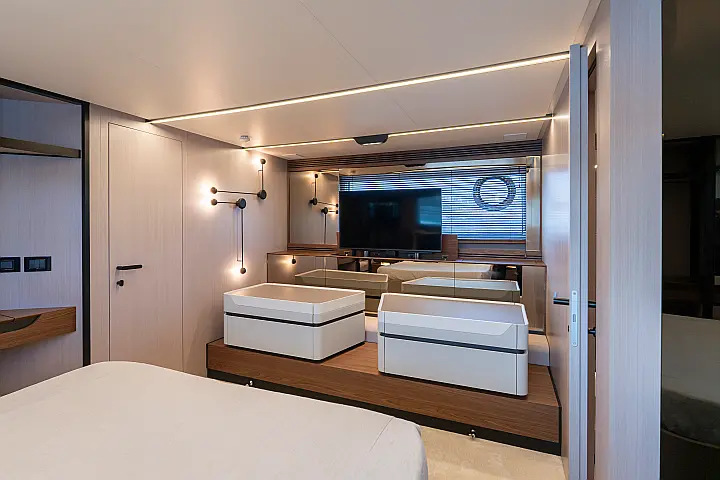 Azimut S7 - 