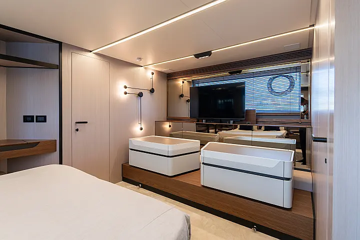 Azimut S7 - 