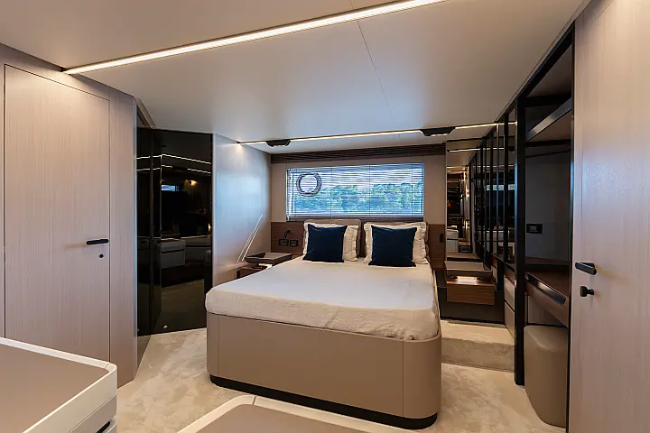 Azimut S7 - 