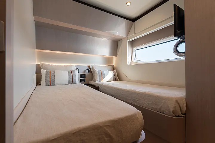 Azimut S7 - 