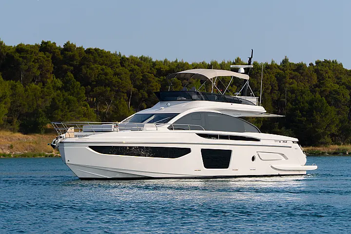 Azimut S7 - 