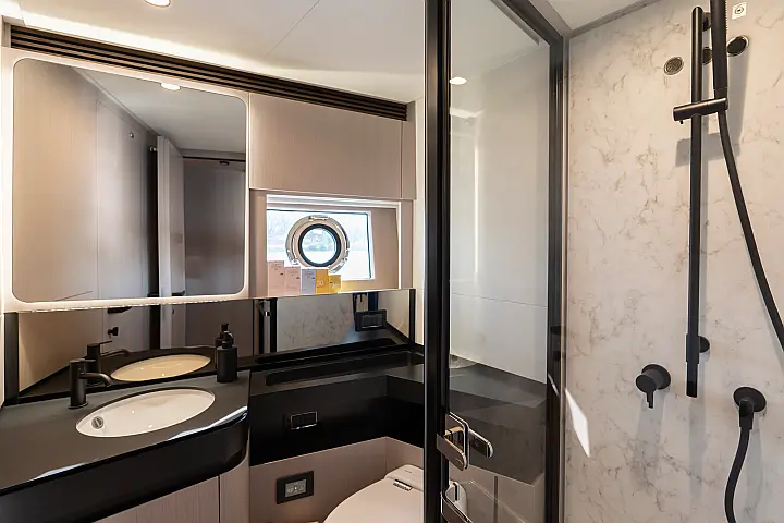 Azimut S7 - 