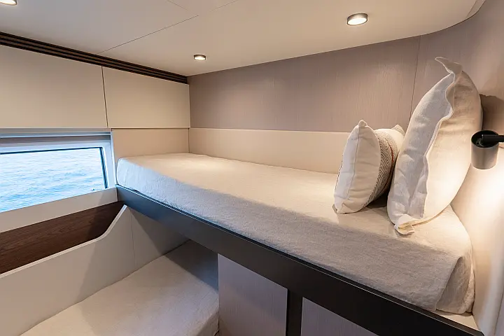 Azimut S7 - 