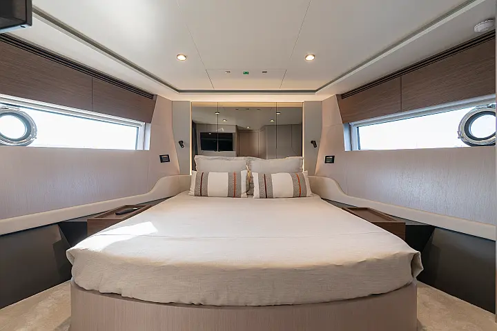 Azimut S7 - 
