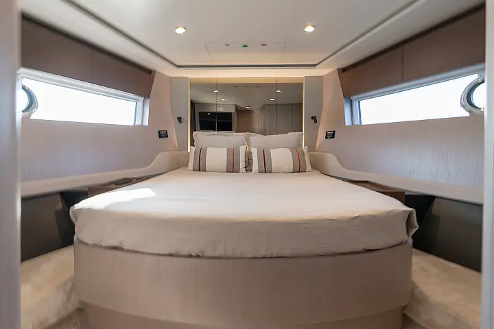 Azimut S7 - 