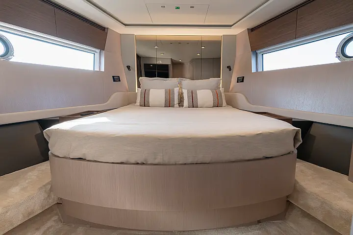Azimut S7 - 