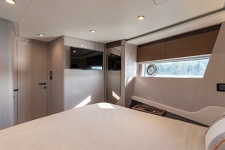 Azimut S7 - 