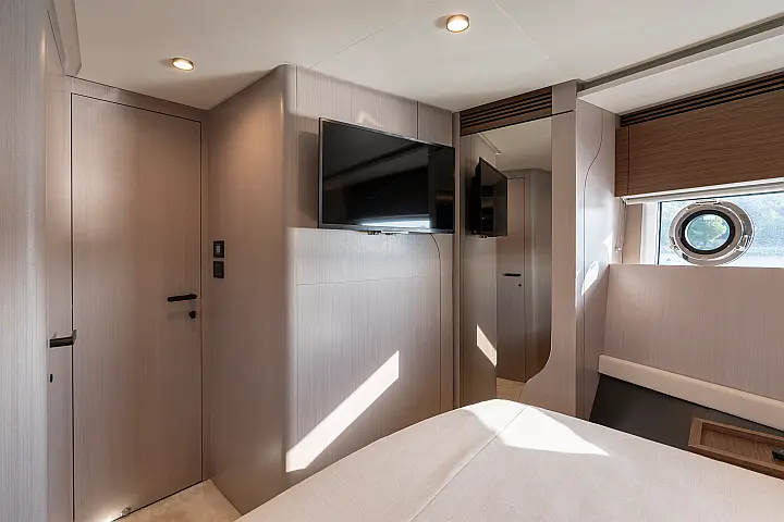 Azimut S7 - 