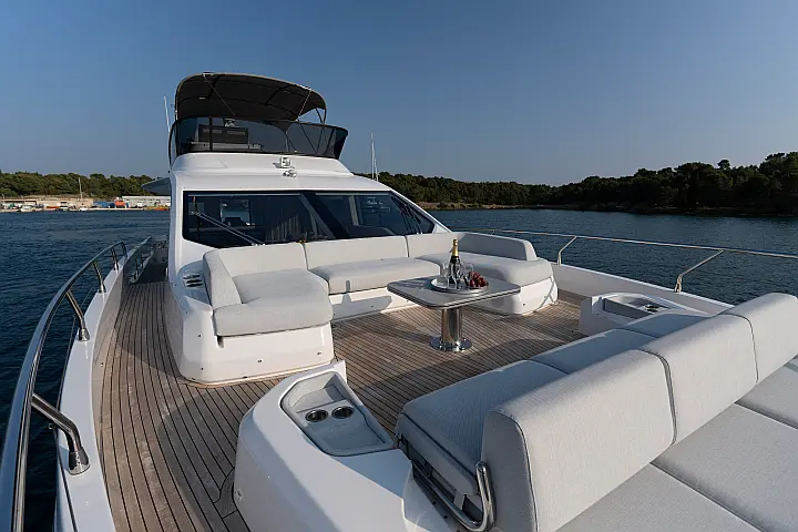 Azimut S7 - 