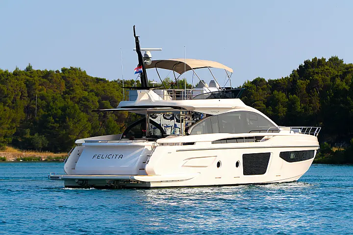 Azimut S7 - 