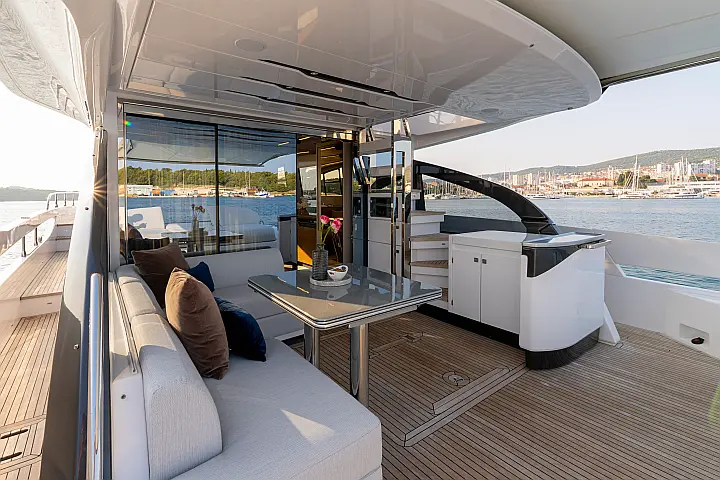Azimut S7 - 