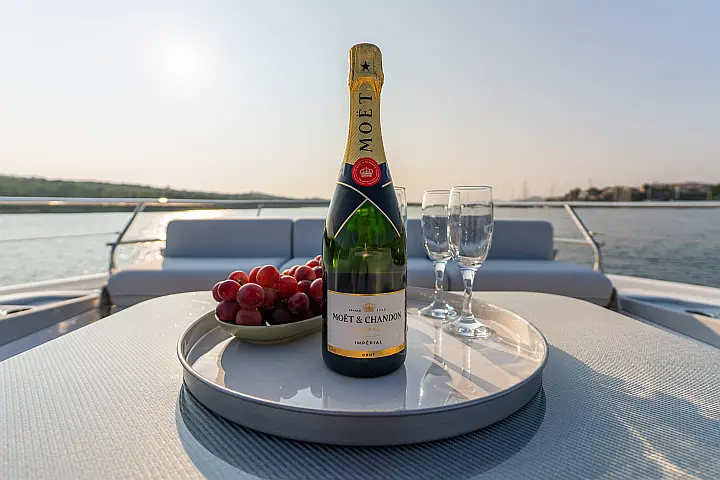 Azimut S7 - 