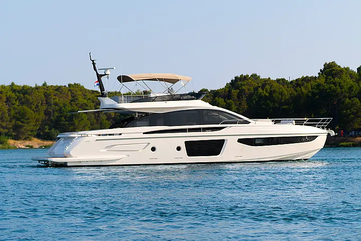 Azimut S7 - 