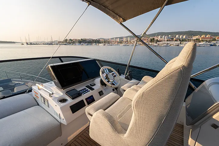 Azimut S7 - 