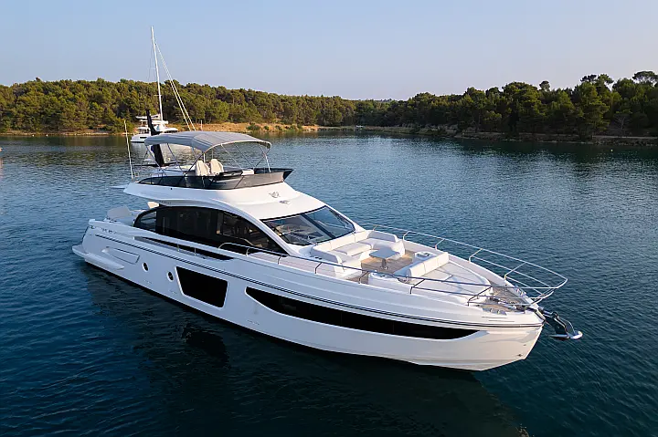 Azimut S7 - 