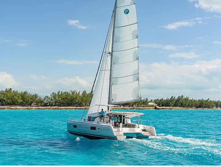 Lagoon 42 - 