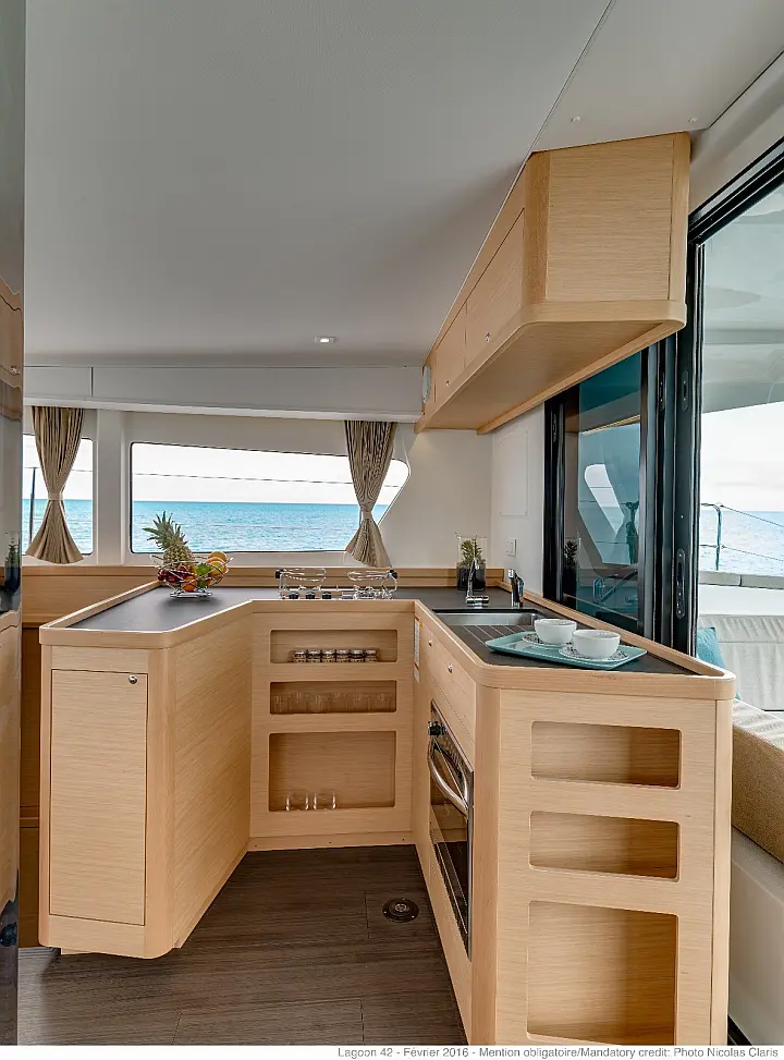 Lagoon 42 - 