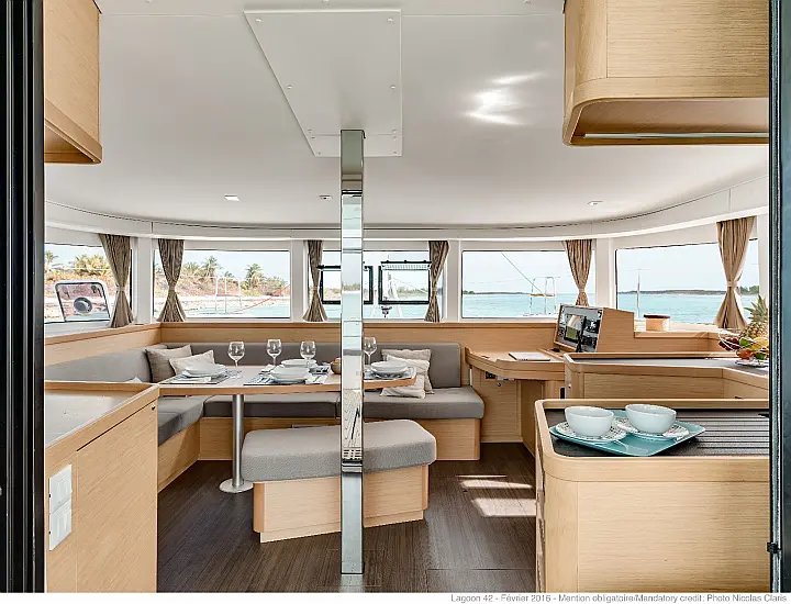 Lagoon 42 - 