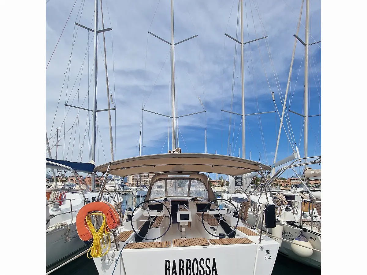 Dufour 360 Grand Large 