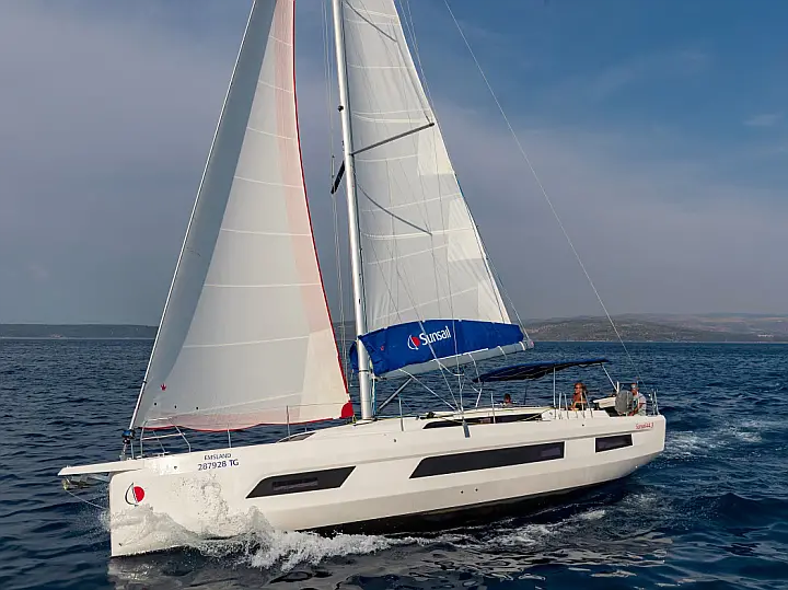 Sunsail 44.3 -   - External image