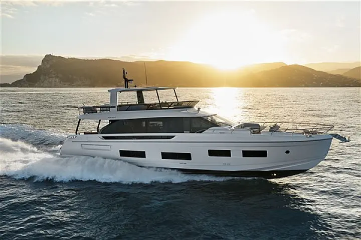 Azimut 82 Fly - 