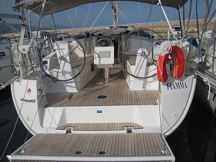 Bavaria Cruiser 37 - 