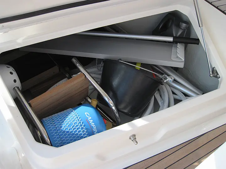 Bavaria Cruiser 37 - 