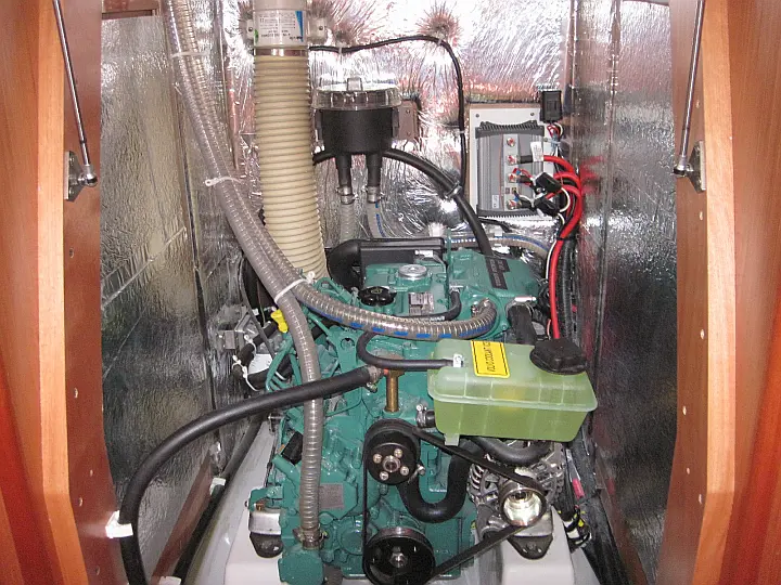 Bavaria Cruiser 37 - 