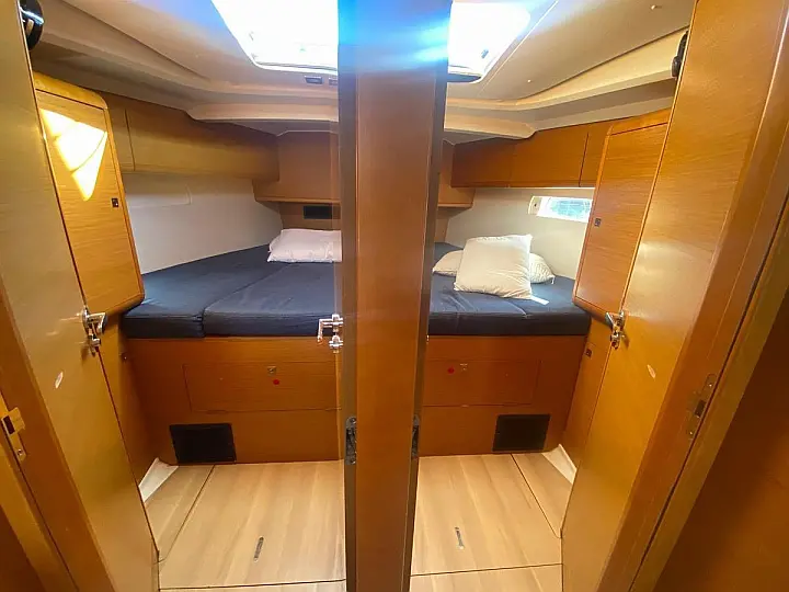 Sun Odyssey 519 - 