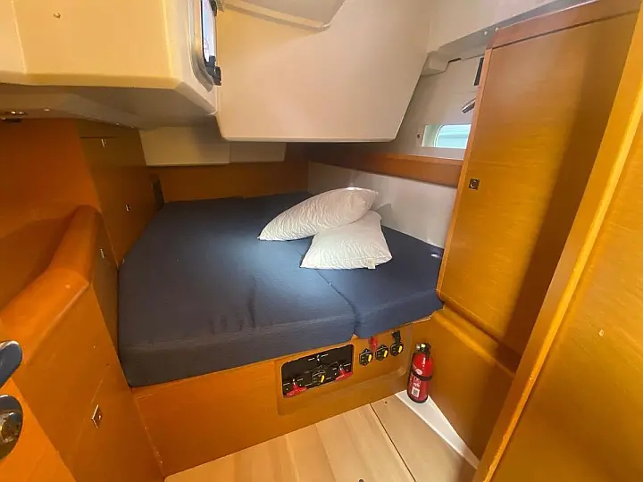 Sun Odyssey 519 - 