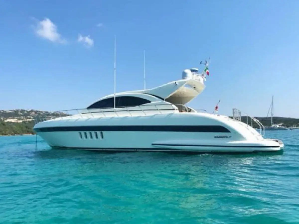 Mangusta 72