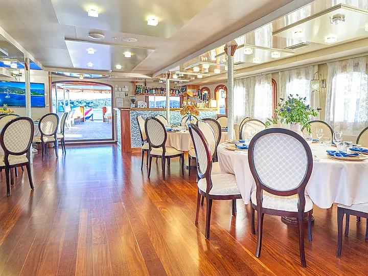 Luxury motoryacht - Casablanca  - External image