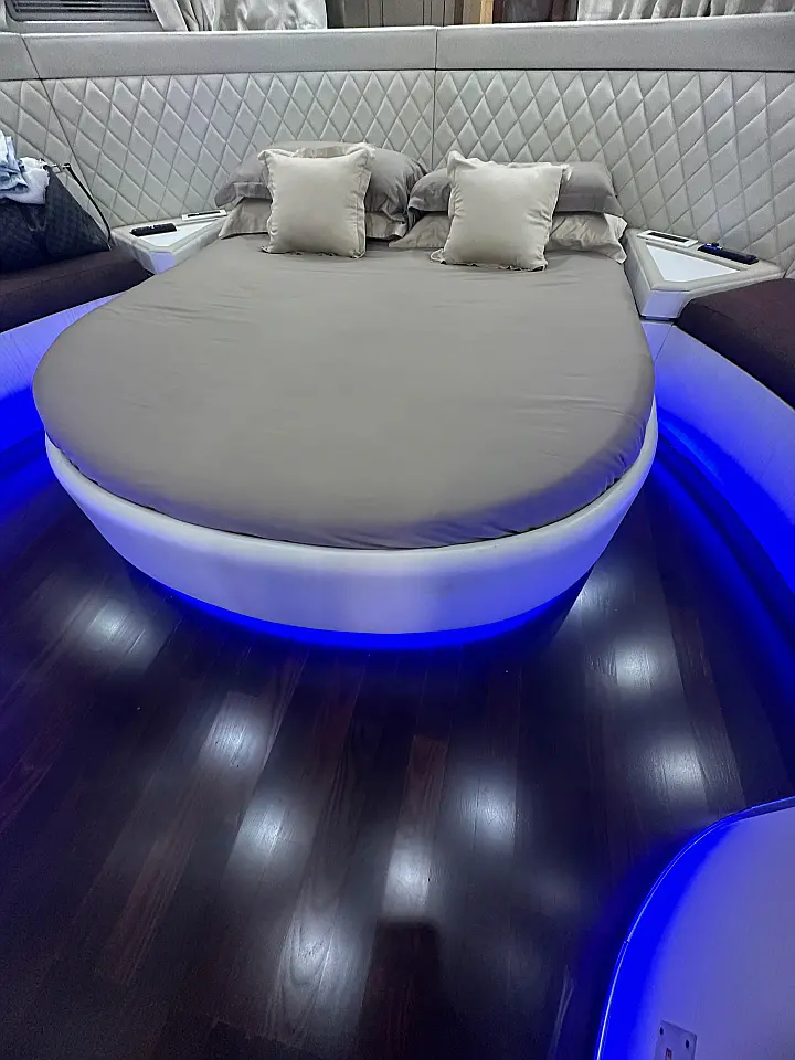 Mangusta 65 - Premium  - External image