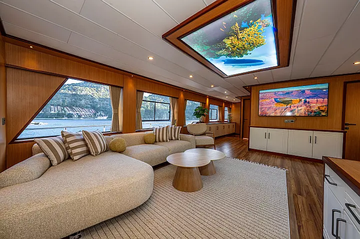 Motoryacht Lila Trawler - 