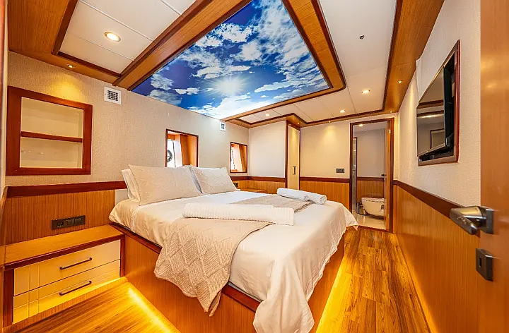 Motoryacht Lila Trawler - 