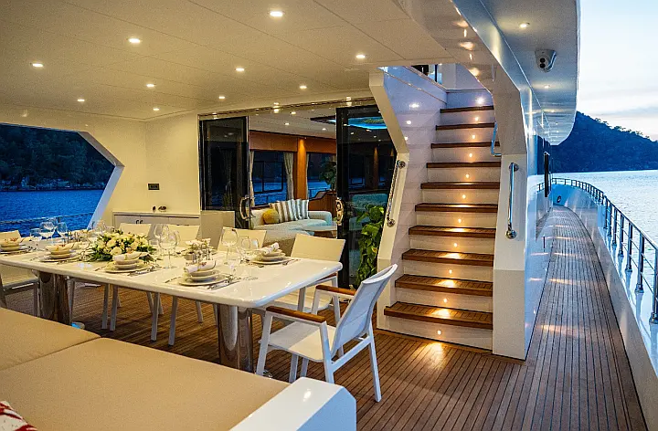 Motoryacht Lila Trawler - 